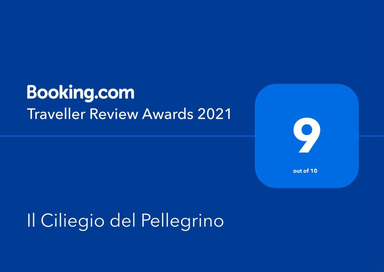 グッビオIl Ciliegio Del Pellegrinoアパートメント エクステリア 写真